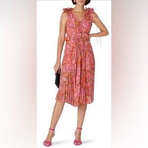 Delfi Collective Lilah Pink Floral printed crepe Dress MEDIUM preloved